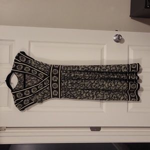 Green/brown floral dress